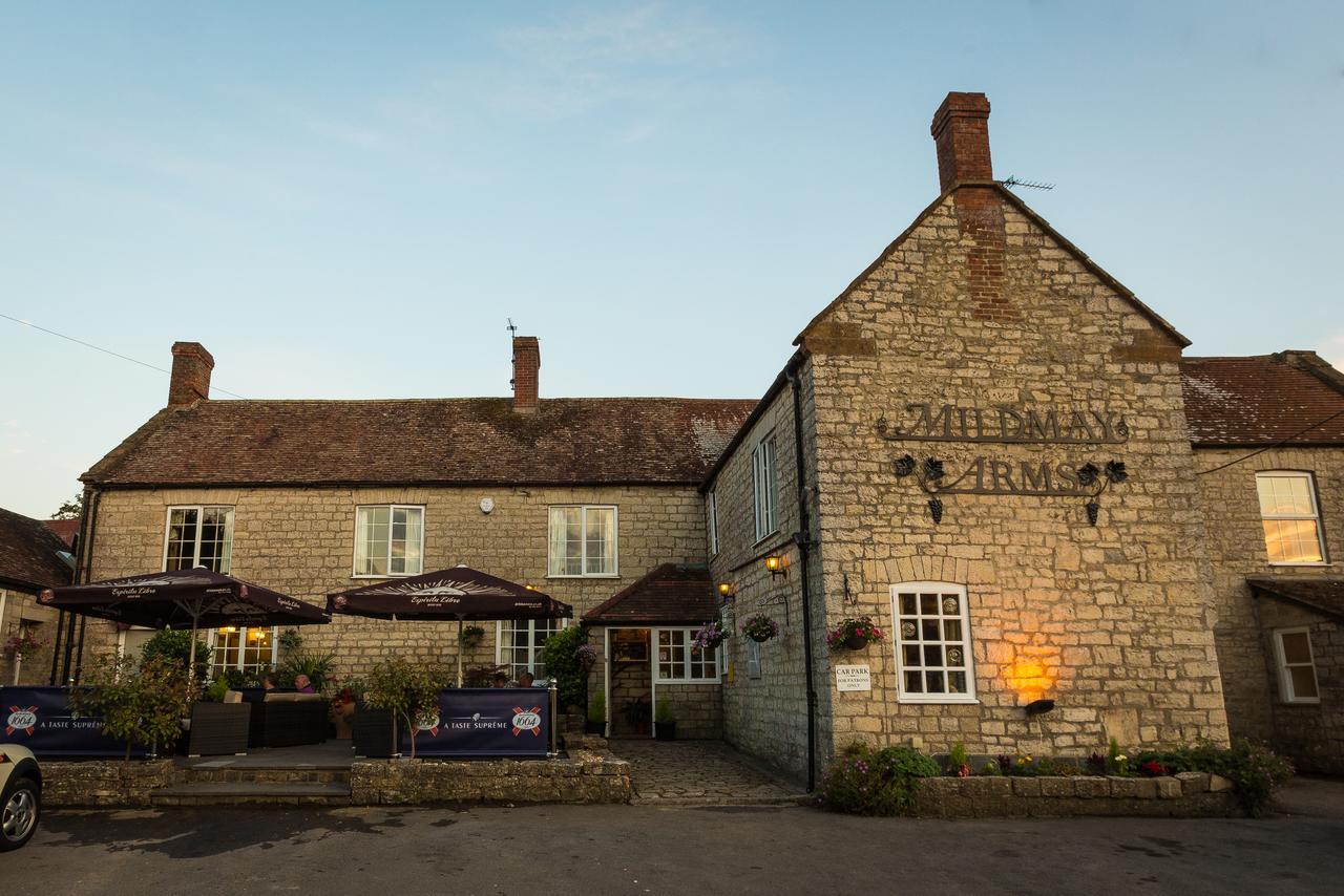 Mildmay Arms Queen Camel Exterior photo