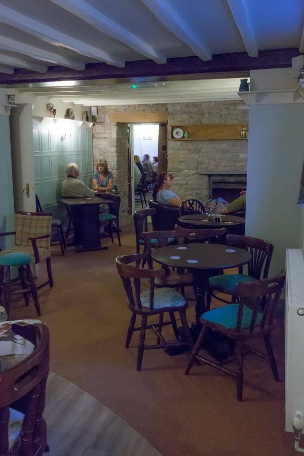 Mildmay Arms Queen Camel Exterior photo